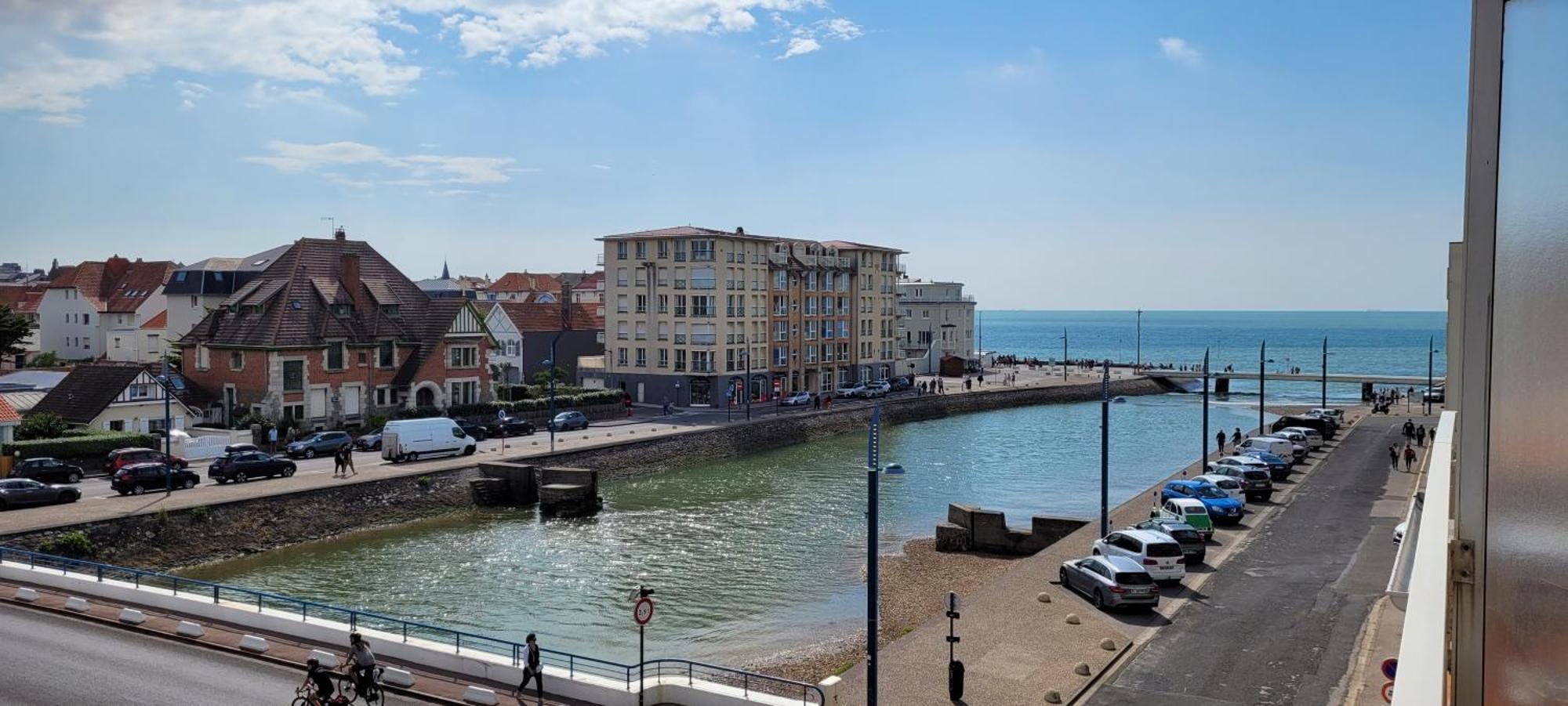 Une Jolie Vue - Appt 2 Pieces Vue Mer Balcon Sud Wimereux Luaran gambar